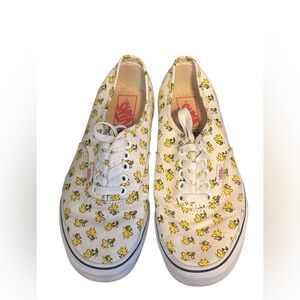 Peanuts White Sneakers with Yellow Woodstock Print